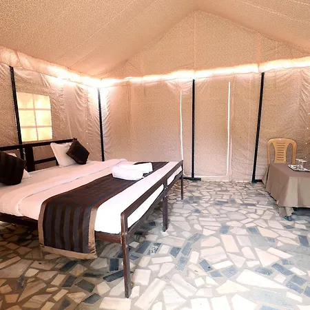 Nova Patgar Tents Resort 3*